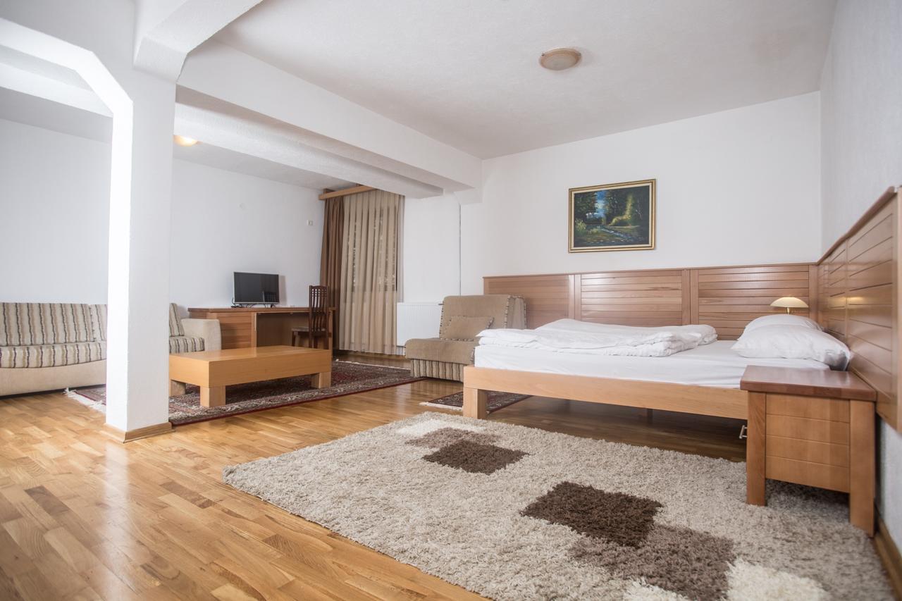 Hotel Borici Sjenica Dış mekan fotoğraf